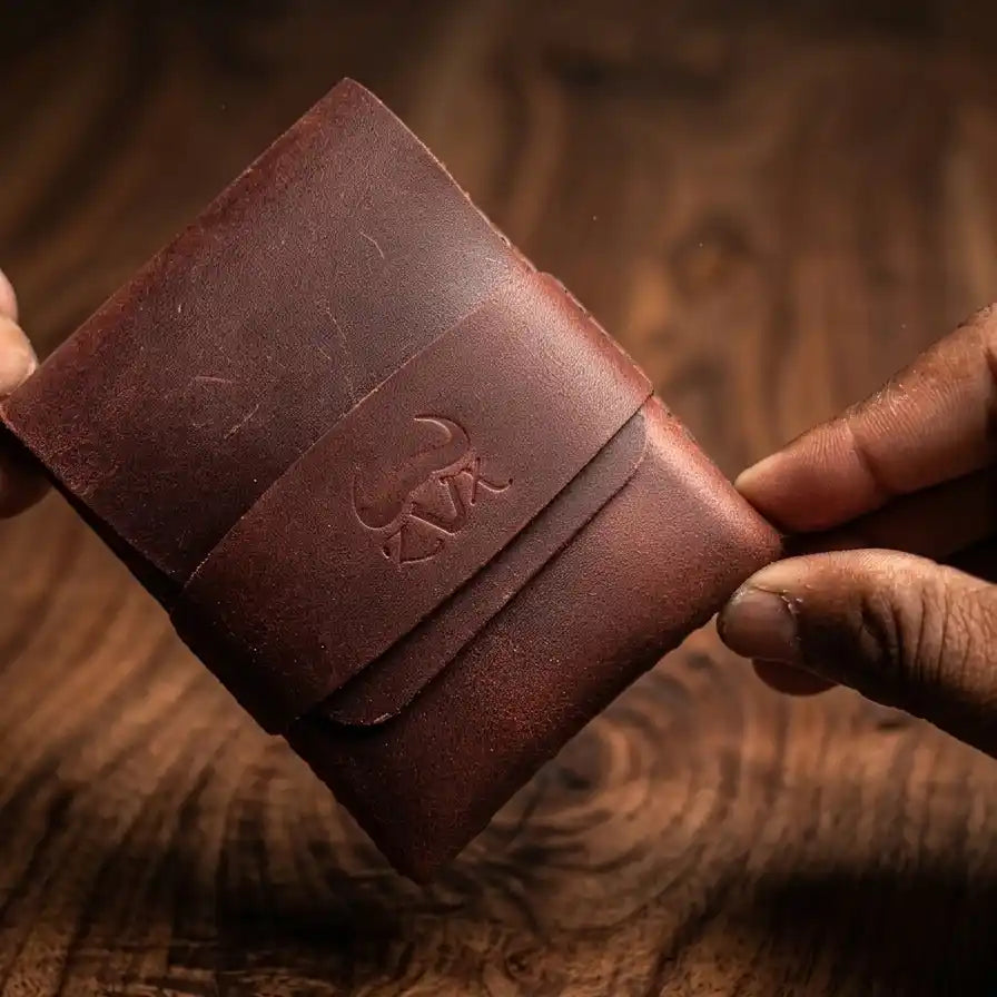 All-in-One Classic Compact Strap Wallet