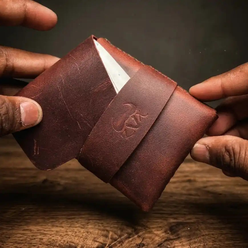 All-in-One Classic Compact Strap Wallet